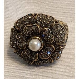 Heidi Daus Ring Retired Pave Crystal Faux Pearl Ring Size 10
